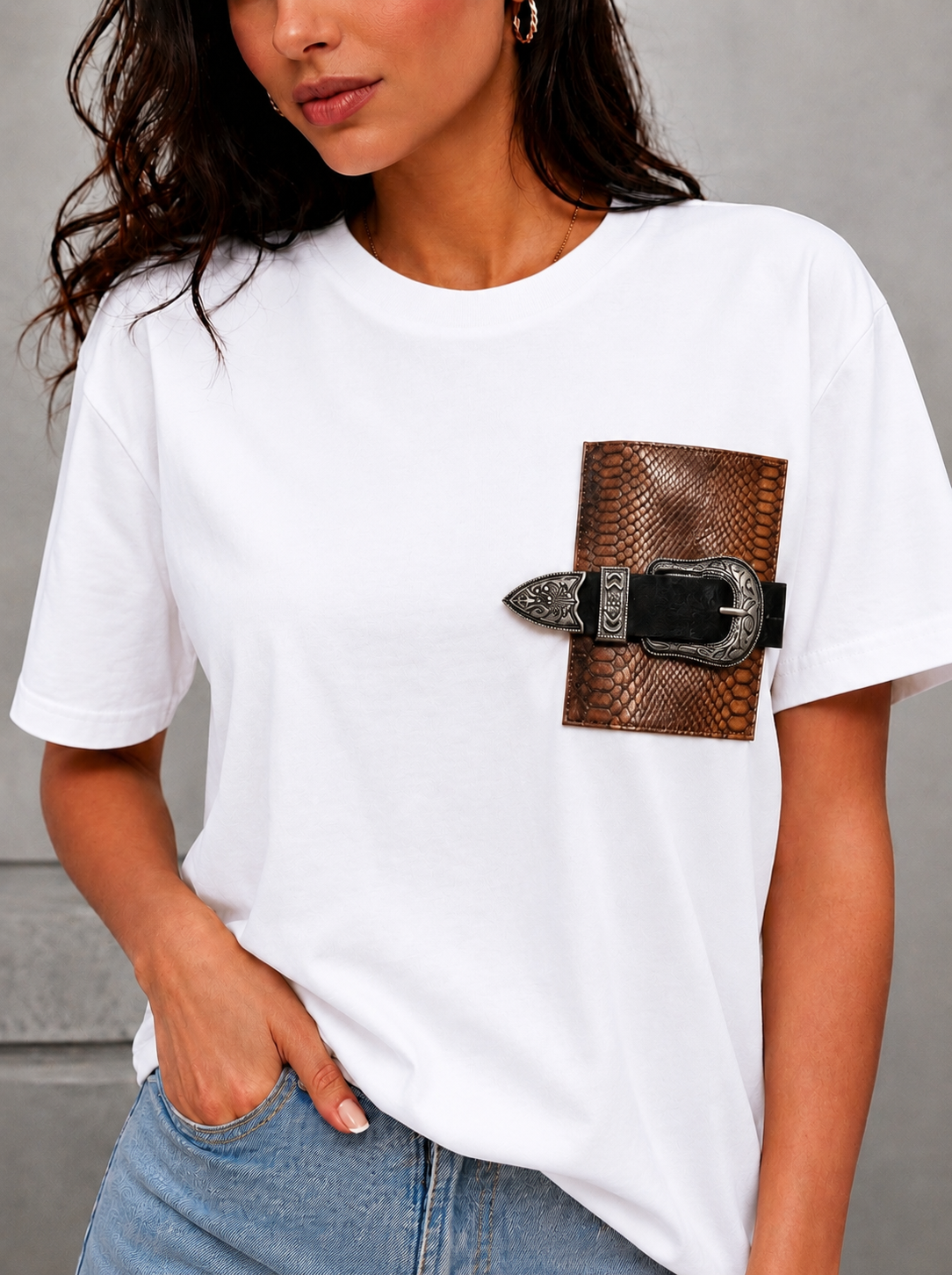 Eve T-shirt with Leather Pocket (White)