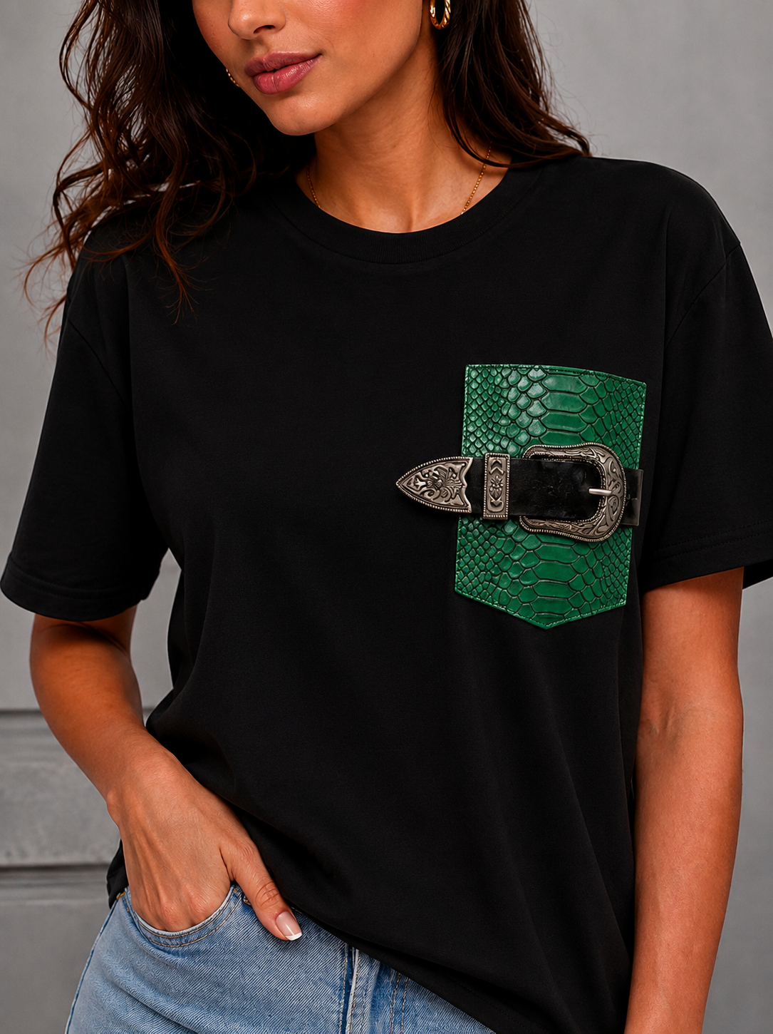 Eve T-shirt with Leather Pocket (Black)