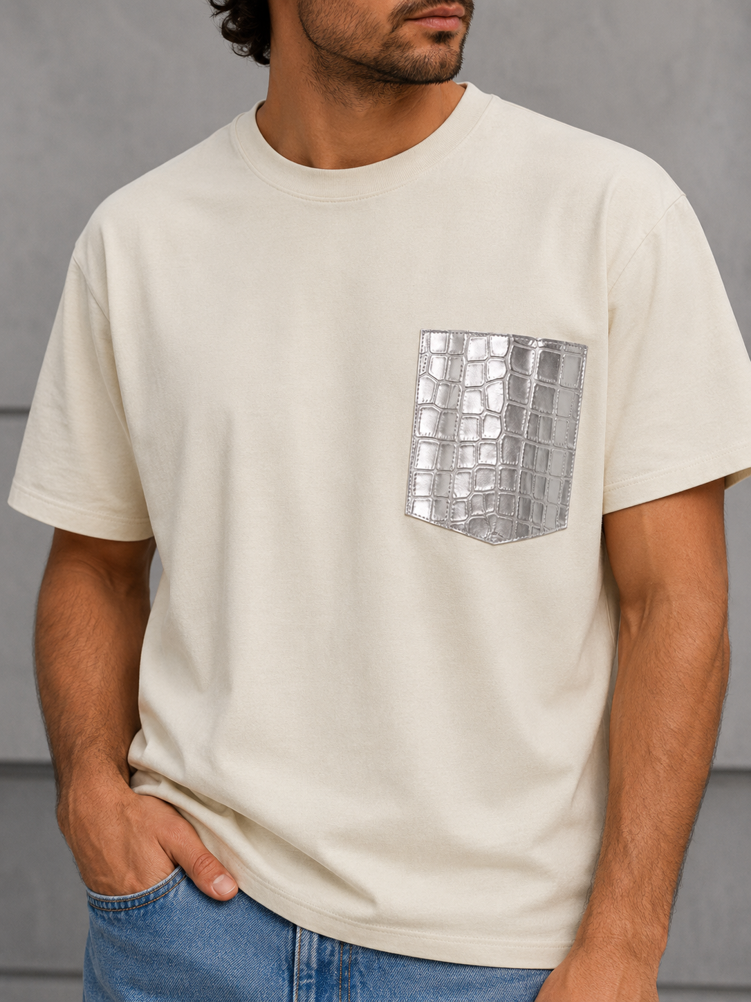Adam T-shirt with Leather Pocket (Off White)