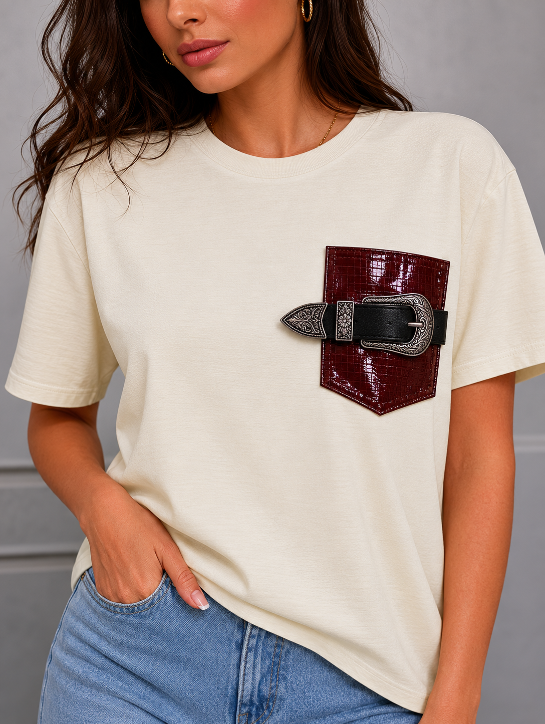 Eve T-shirt with Leather Pocket (Off-white)